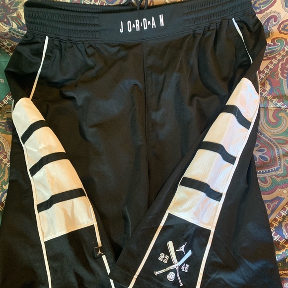 Jordan shorts set - Picture 3 of 3